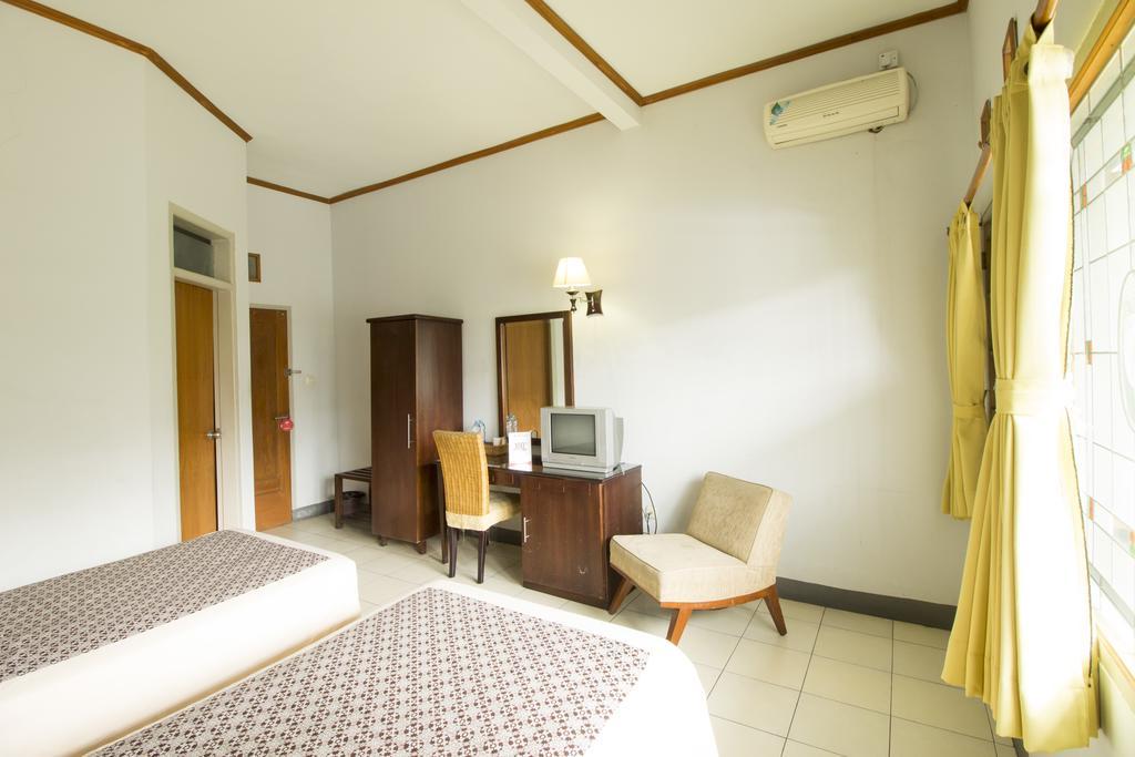 Reddoorz @ Setrasari Hotell Bandung Rom bilde